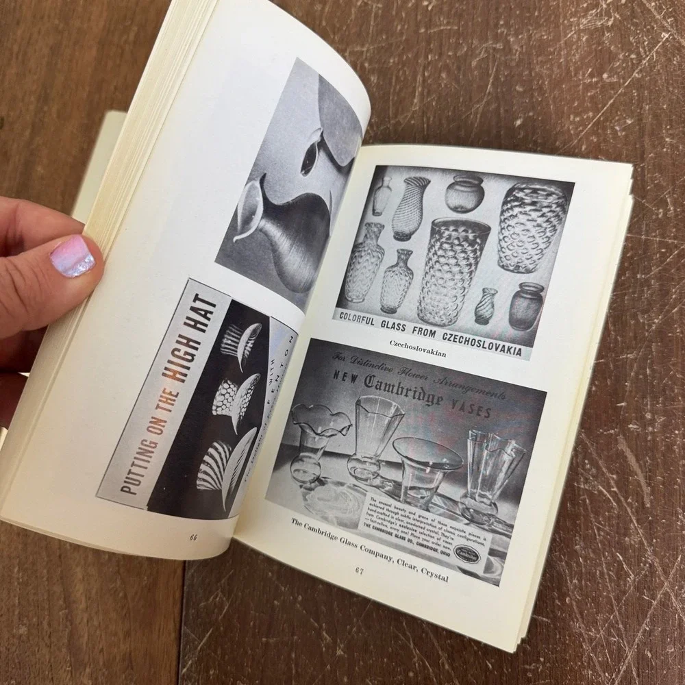 The Forties Revisited 1968 Guide for Glass maker‎ & pattern identification Book